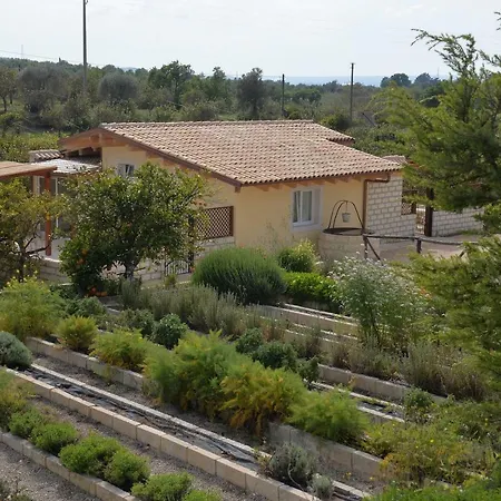Apartamento Del Tellaro *